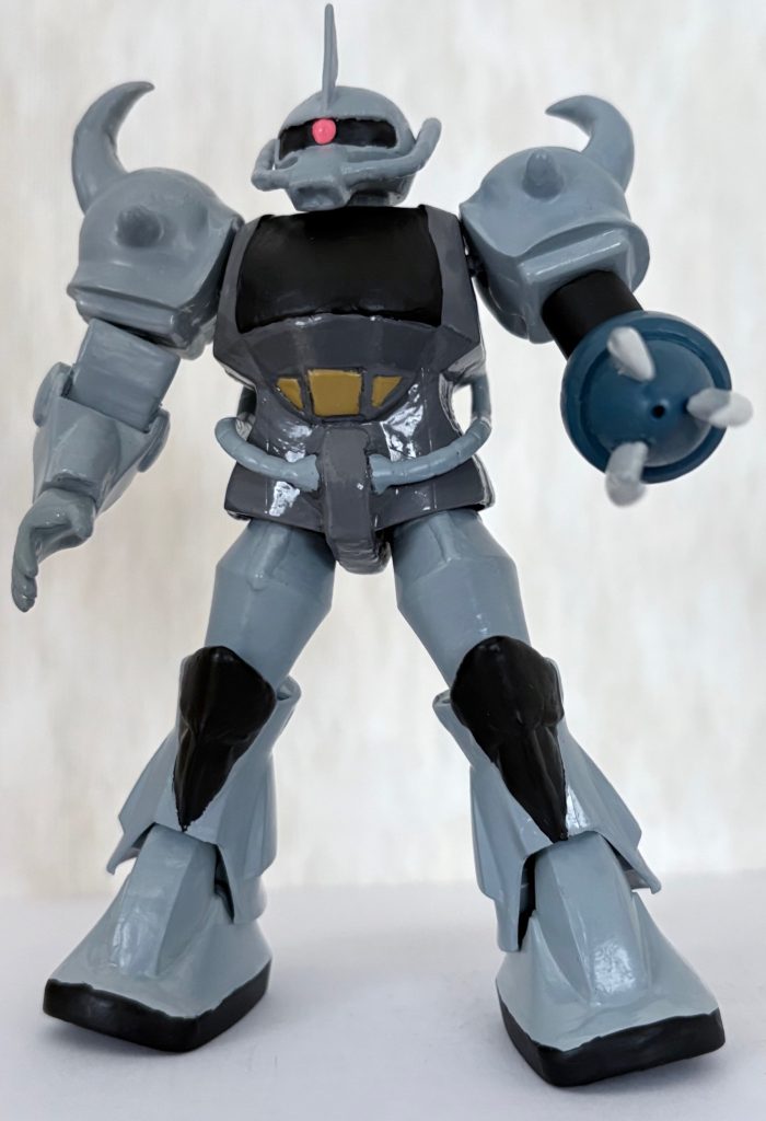 左腕にも装備できるぞ(zaku-kao2)