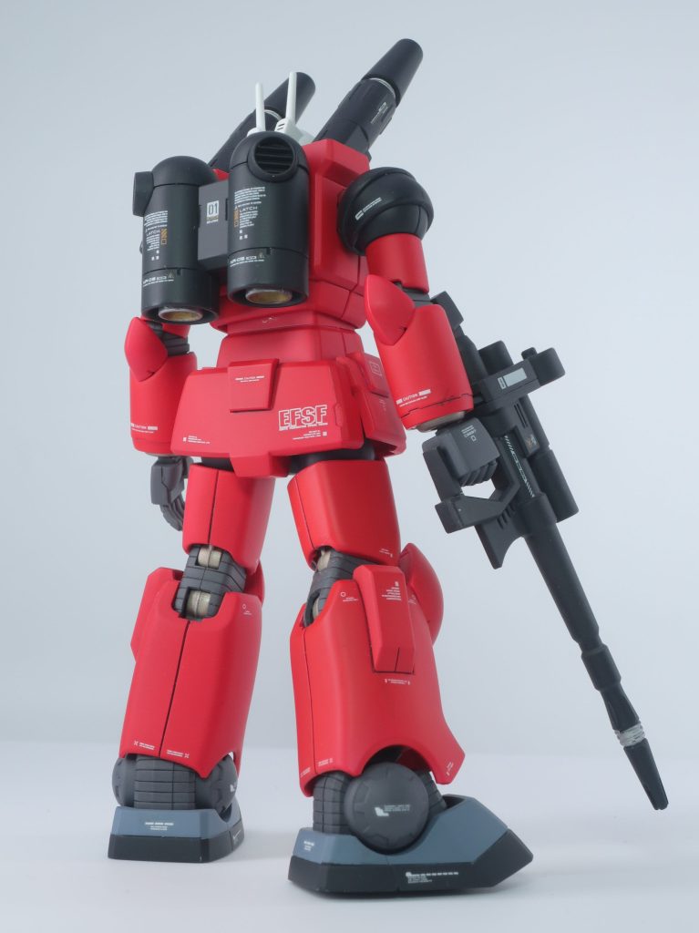 右背面を少し下から撮影しました