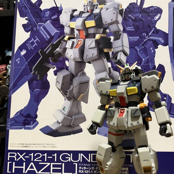 ガンダムTR-1［ヘイズル］です