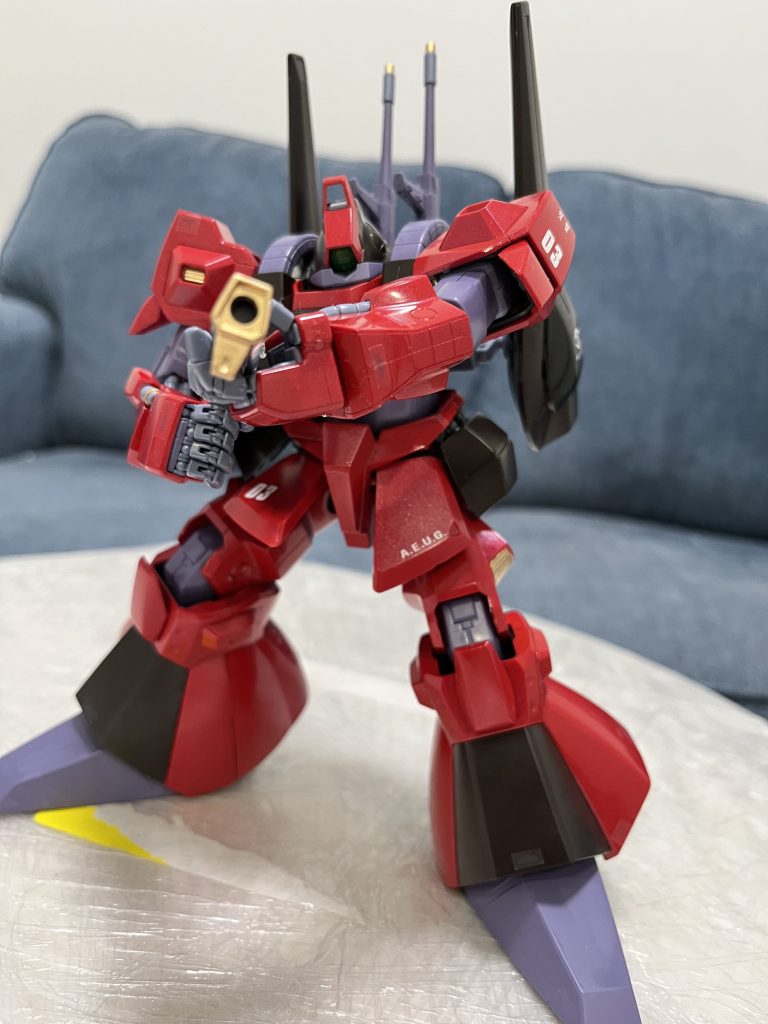 赤いリックディアス