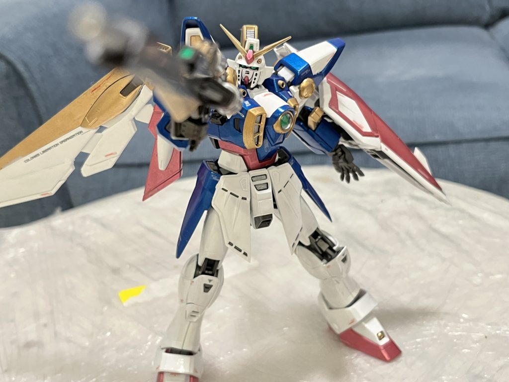 圧倒的な火力を持つことで一撃で数機撃破可能のバスターライフルがビームを放ちする直前。