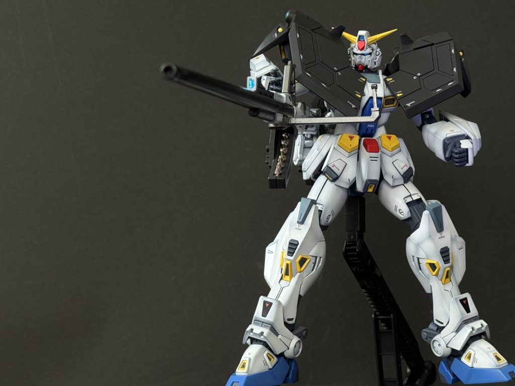 漫画F90FFに出てたミッションパックRとL（Long Range）の複合装備にも挑戦。ミノフスキー粒子散布下でのステルス長距離射撃！せこいですねw