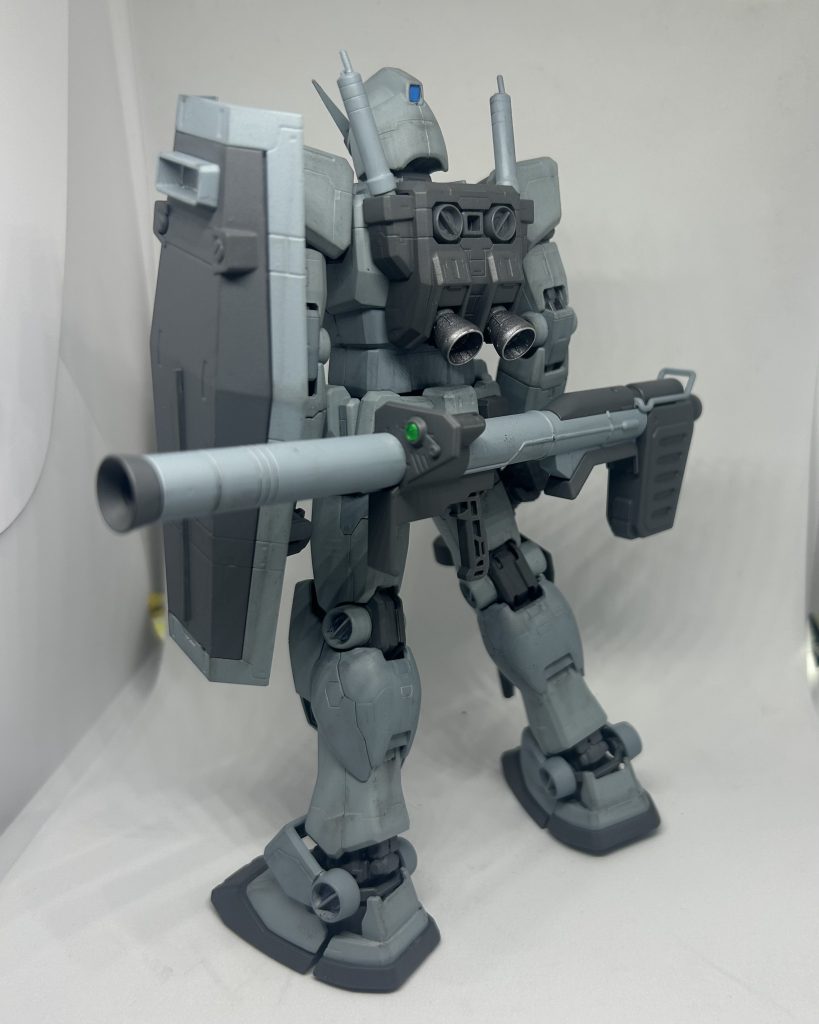 コンセプトは『DESTINATION』。目的地とか行き先っすね〜。アムロの乗ったガンダム、彼が乗る事で発揮されるその機動能力及び圧倒的な攻撃命中精度……もはや一般のパイロットが追い付くことが出来ない領域。それでも尚それに追い縋ろうとするパイロット達の目的地、それをイメージしてます。Gー3なのは単なる好みです。