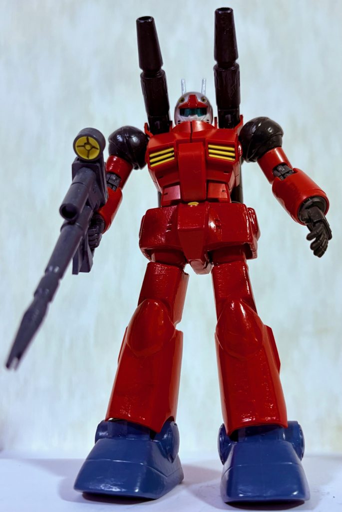 リバイブ版は元がスリムすぎたので、欲を言えば旧キットぐらいガチムチにしてほしかった。