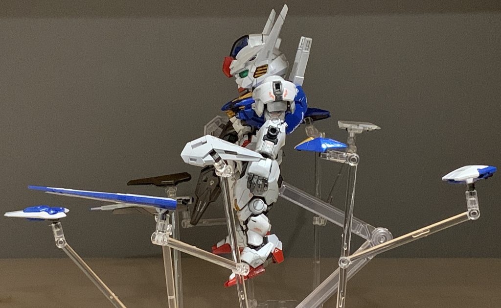 エスカッシャン一斉射撃!スパロボYでは一期の部分がメインで中途半端な参戦にすこしがっかり。それにしてもやはりMGSDはスパロボ好きな私にとっては好きなフォルム。今後もMGSDキットは出来ればゲットしていきたいですがなかなか手に入りにくいのがなぁ。