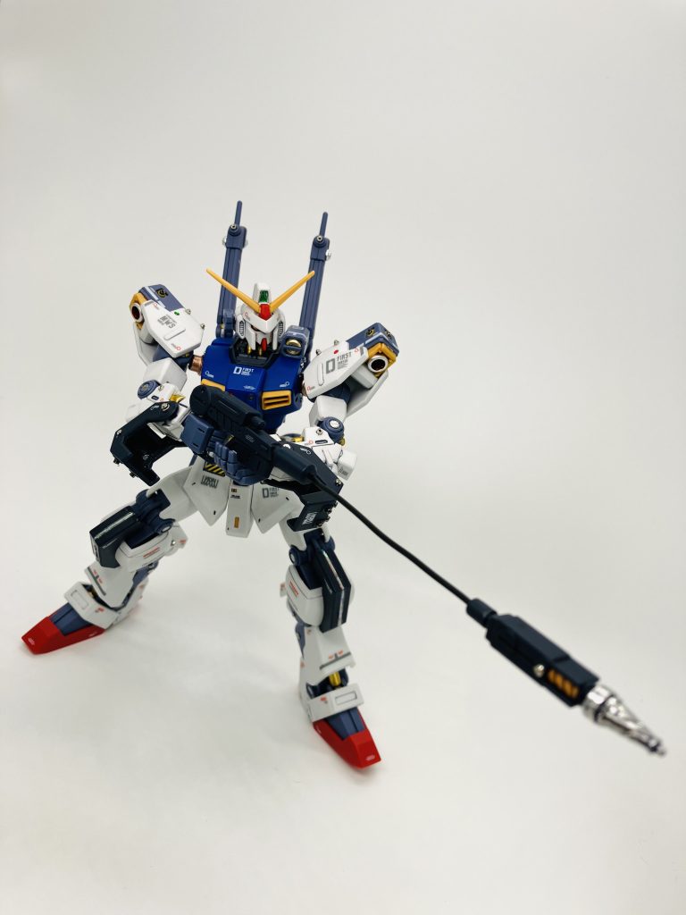 ドリルガンはリード線で射出状態も再現可能🉑なお、バックパックとリード線で繋ぐことが出来るんですが忘れてました😅