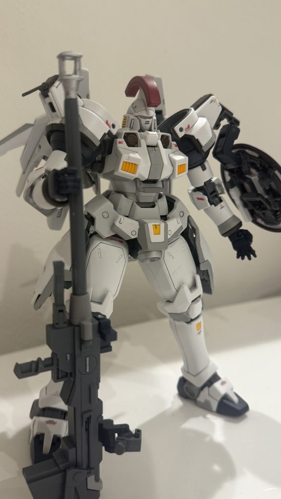 コンセプトはシンプルで重厚で、スジボリは控え一枚板装甲？のイメージです😅（手抜き…）