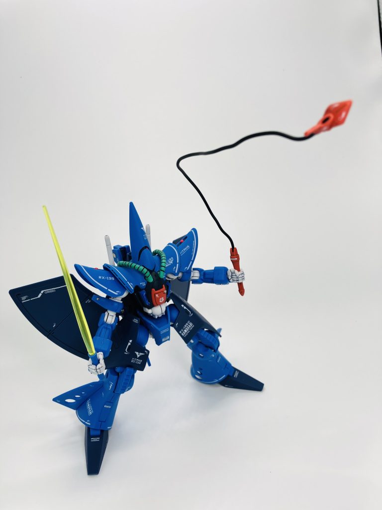 ですが、海ヘビパーツを折ってしまい、接続はネオジム磁石で上手くいったと思いきや、リード線の重みで基部から回転する始末😮‍💨相互フレ様に教えてもらいましたが、ガンプラは奥が深いなぁ😑