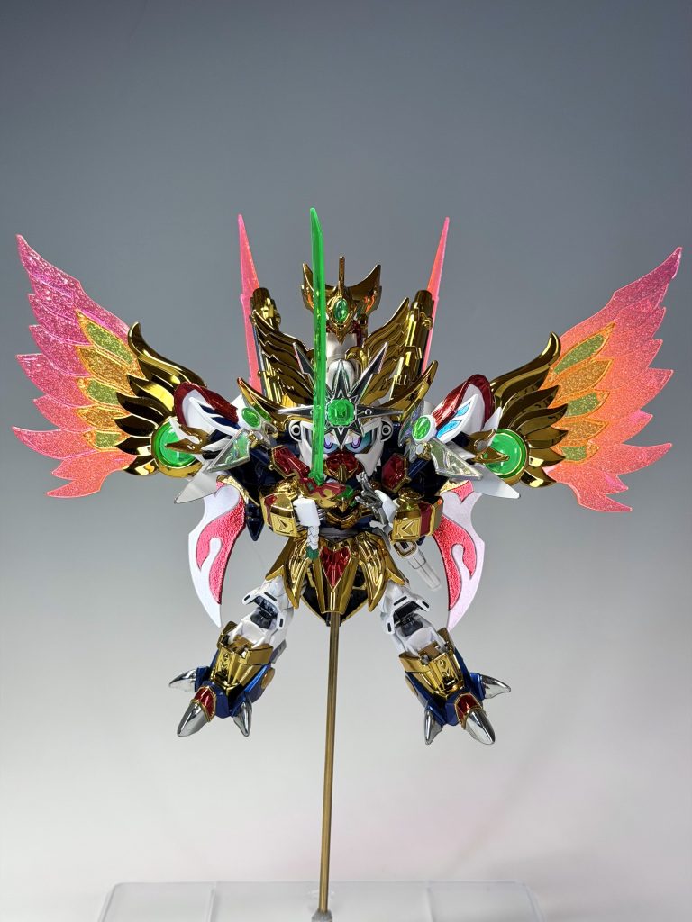 銀、赤、青部分も全てハセガワミラーフィニッシュやさらにクリアレッド・ブルーフィニッシュをキャンディ塗装風に重ねたキラキラ仕上げです🤤