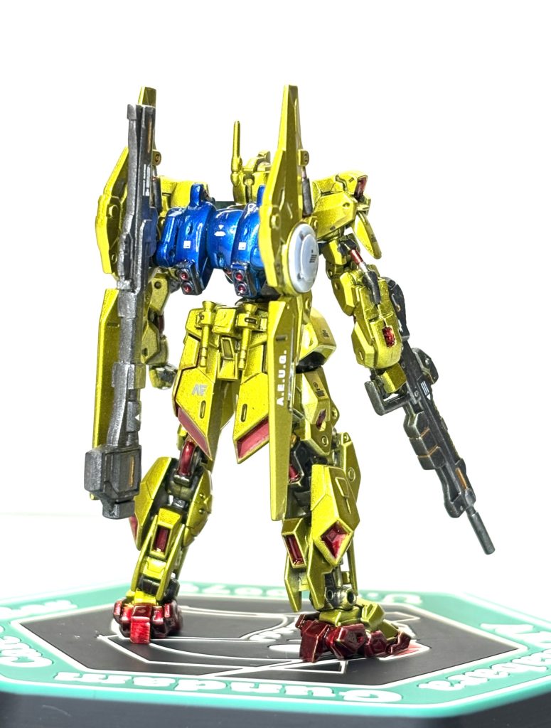 筆塗りのキャンディ塗装はムラが目立ちます。💦