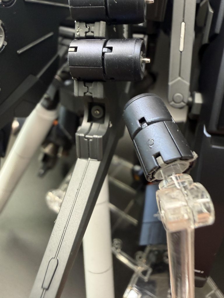 トーリスリッターのバックパックとファンネルの径がピッタリ!更にネオジムを仕込んでポロリしないようにしました。