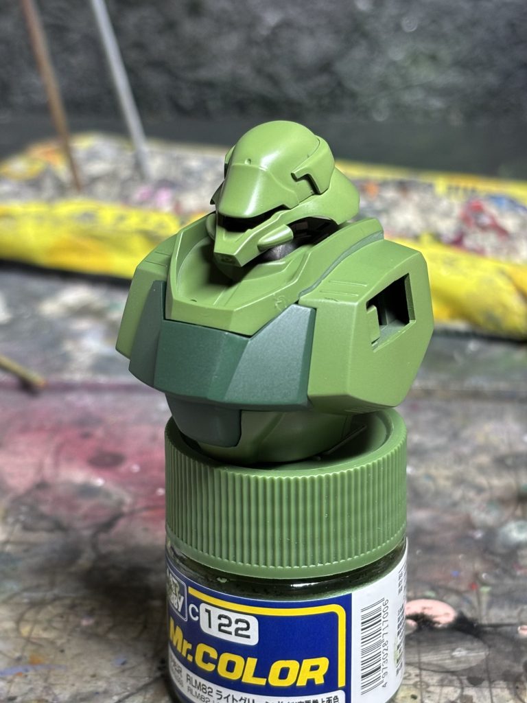 ちょっと違うかもと思って塗り直し。