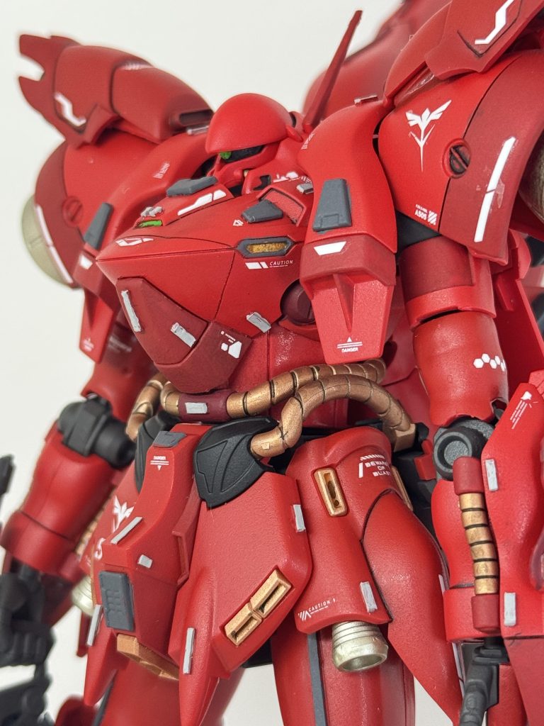 塗装あるあるですが赤色の色差がはっきりしなかった…