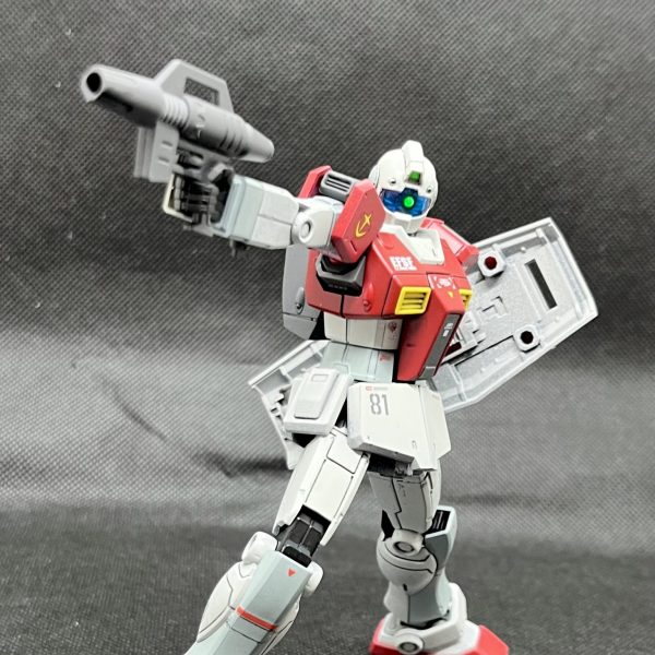 HGUC 素ジム (ミキシング、電飾、全塗装)