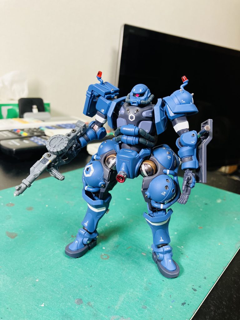 以上、GQuuuuuuXより軍警ザクでした🫡その内リックドム(GQ)も頑張ります、多分、予定🥰