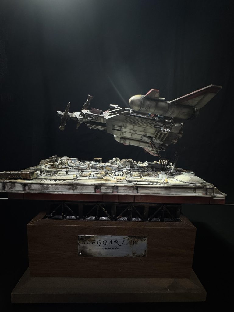 漂浮する英雄機–5枚目/制作者：h.u.t