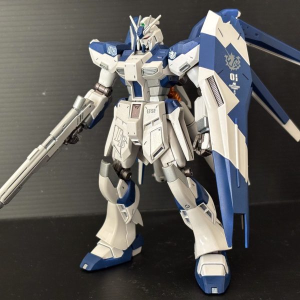 HG　Hi-νガンダム