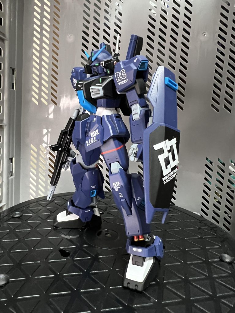 ガンダムMk-Ⅱ  ver.UC0098–3枚目/制作者：真樹京介