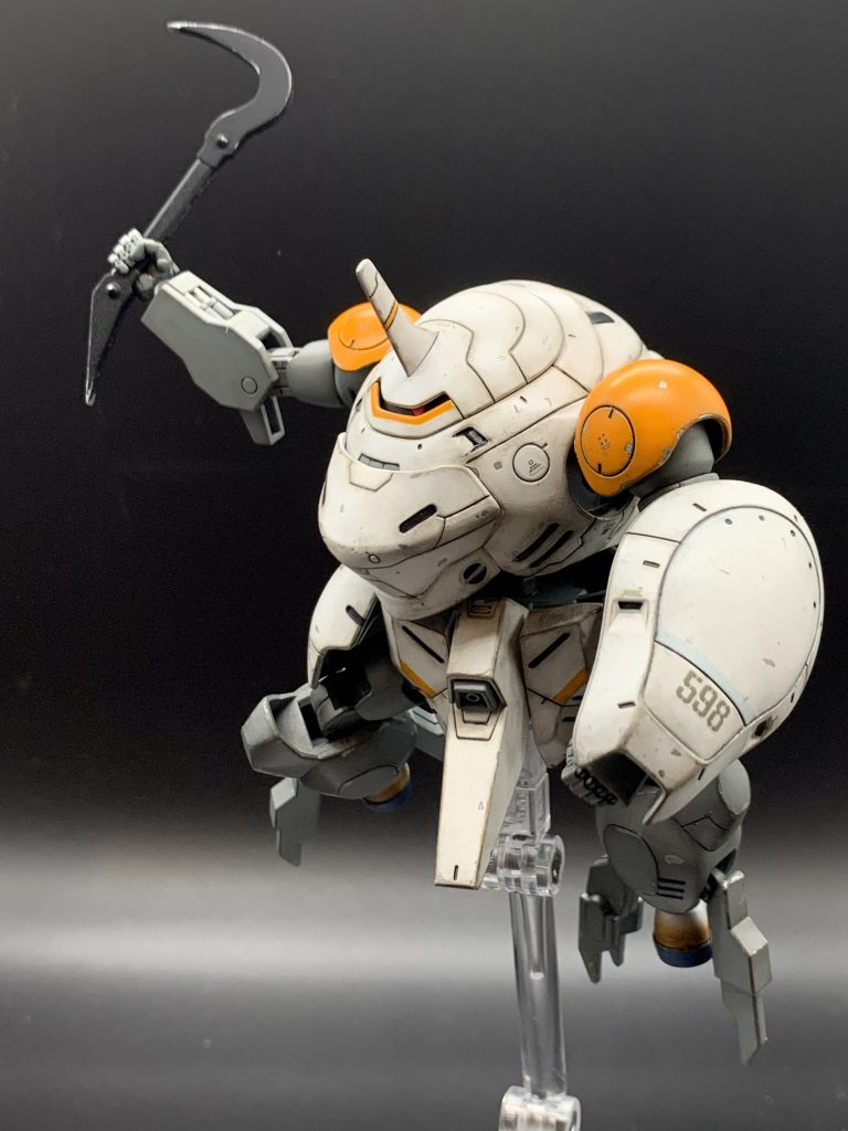 オルフェンズのMSはビーム兵器じゃないとこが面白いですね。格闘武器がバールっていうのが凄く好きです。宇宙戦を意識して錆などの表現はしてません。