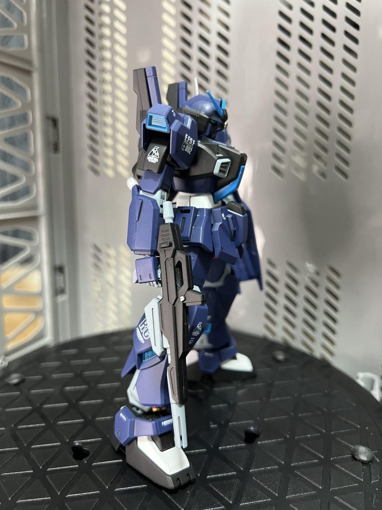 ガンダムMk-Ⅱ  ver.UC0098–4枚目/制作者：真樹京介