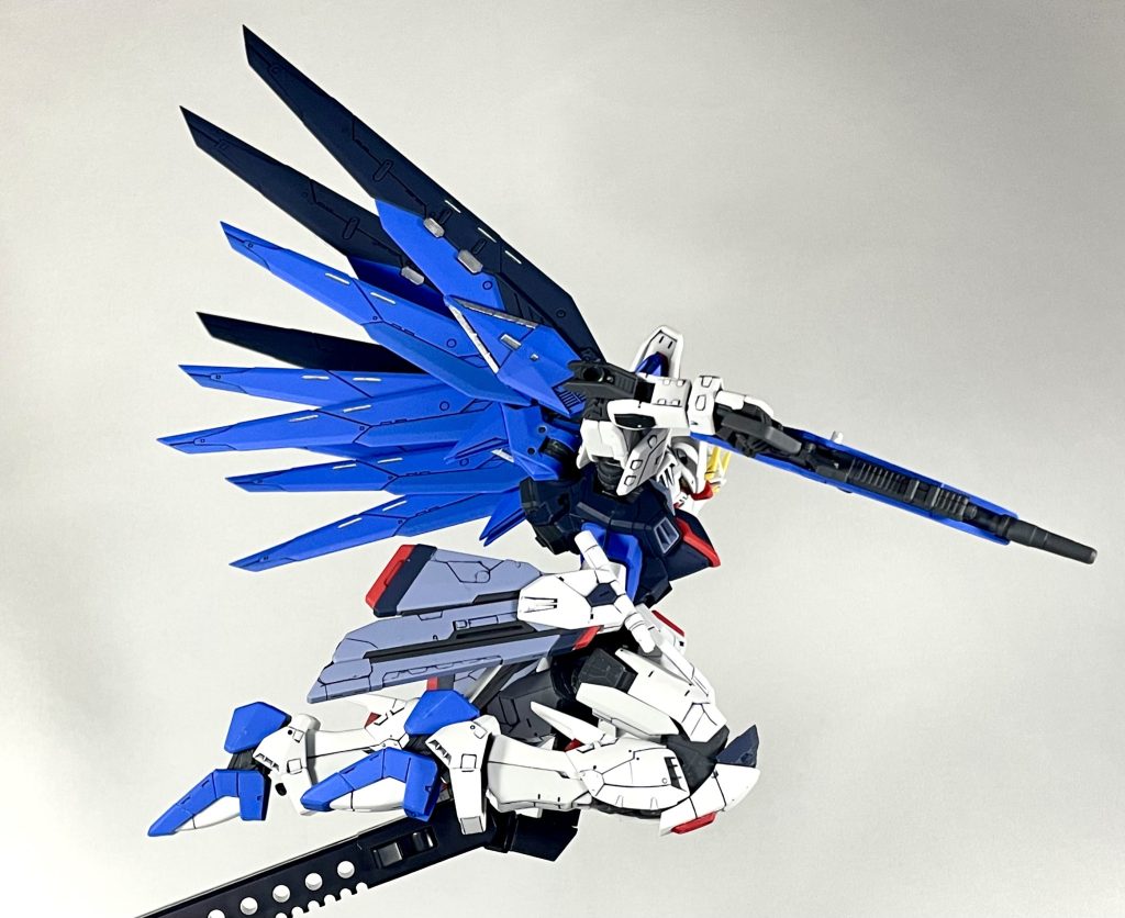 羽根のまとまりがカッコいい。