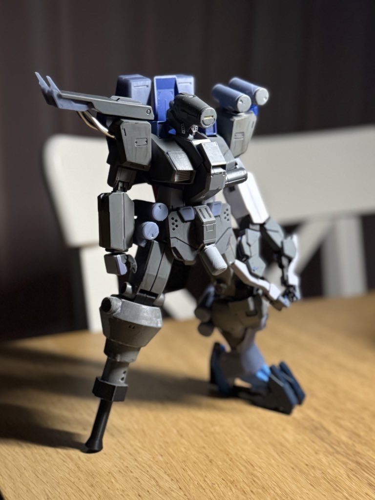 ガンプ–9枚目/制作者：あぬびすん @anubisnn