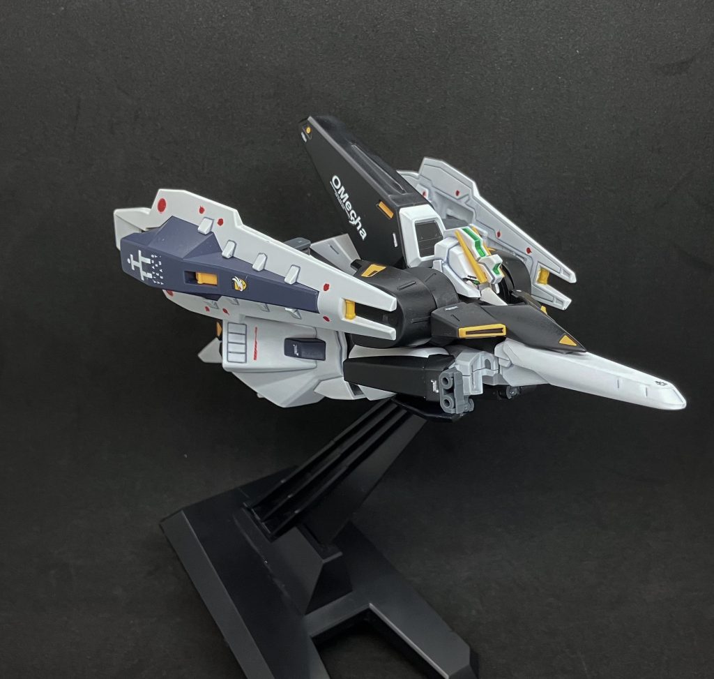 　この状態でも一応、変形は可能です。