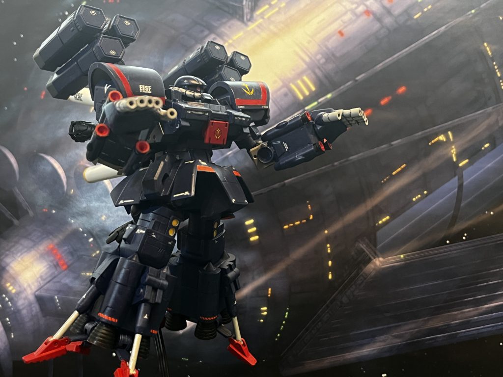 はっきり言おう。ザク感はない。