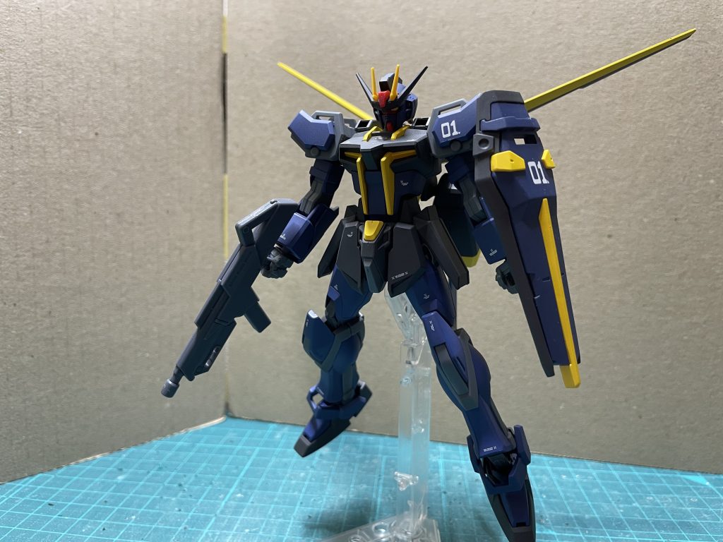 ライフルはジャンクパーツから適当に拾ってきました。