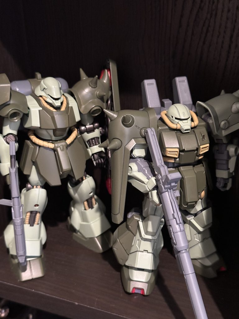 ギラドーガとハイザックカスタム