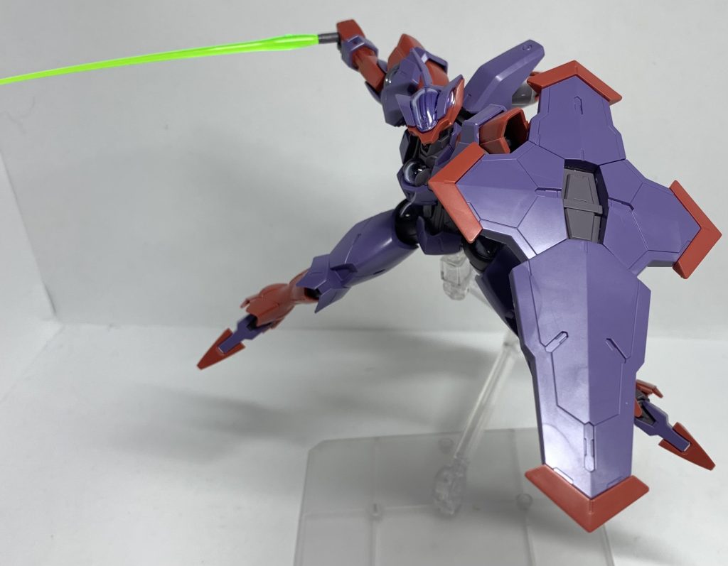 ビームサーベル柄の部分に凸がないのですり抜けやすいです。