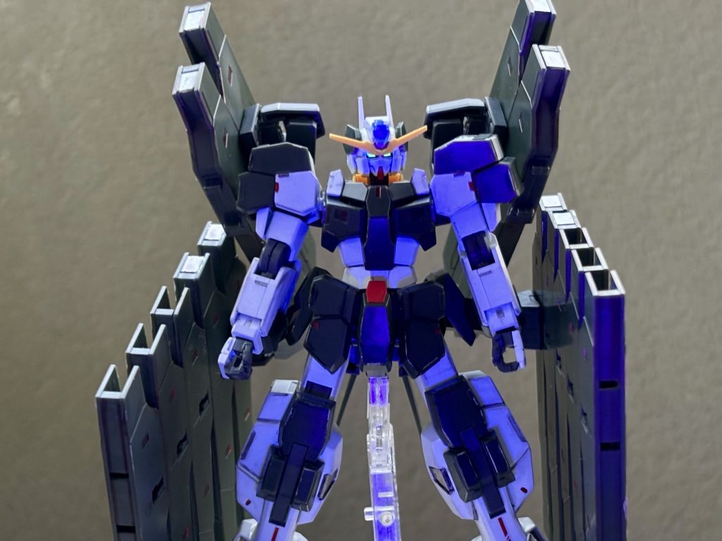 モノアイを蛍光塗料で✨✨ 