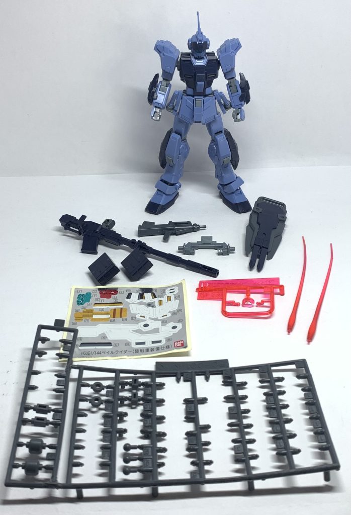 最後に付属品パーツ等。基本的に「PS3 ガンダムサイドストーリーズ」のゲーム限定版内の特典で先に出ていた”Limited Metallic ver“のものを劇中カラーにして武装を追加したものになりますね。これ以降、「ペイルライダー空間戦仕様」「ペイルライダー・キャバルリー」「レッドライダー」「ブラックライダー」「ホワイトライダー」「ペイルライダーDⅡ(ティターンズ仕様)」など多数に渡り流用されることとなります。ペイルライダーの特徴である「HADES」未発動、発動状態再現のためのシールが多いです。稼働範囲は00系キットのPCが使われているのでよく動きますね、おすすめです!***ビルドダイバーズ(Re RISE)二次小説「陰キャアイドルはGBN〈惑星〉を救いたい。」こちらのつぶやきによる【試し読み】またはpixiv先行にて更新中です〜二次創作にご興味のおありの方はぜひ〜