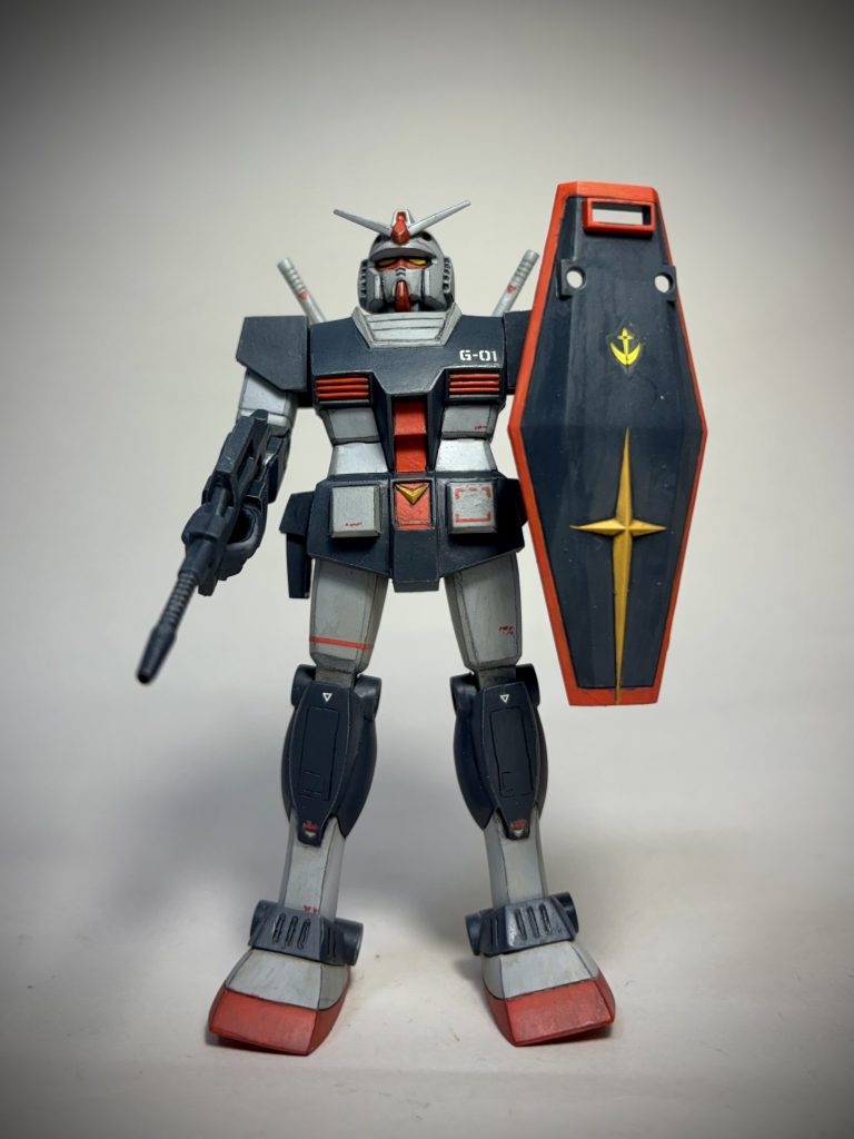 デカールの状態がよかったです。右太もものラインはガンダムデカール。ヘリウム・コントロール・コアはがまんできずフリーハンドで描きこみました。