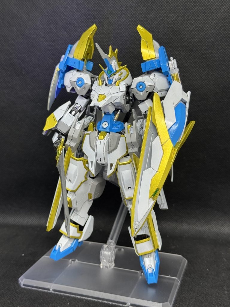 ジークソード、ジークシールド、ジークアーマーフル装備正面 