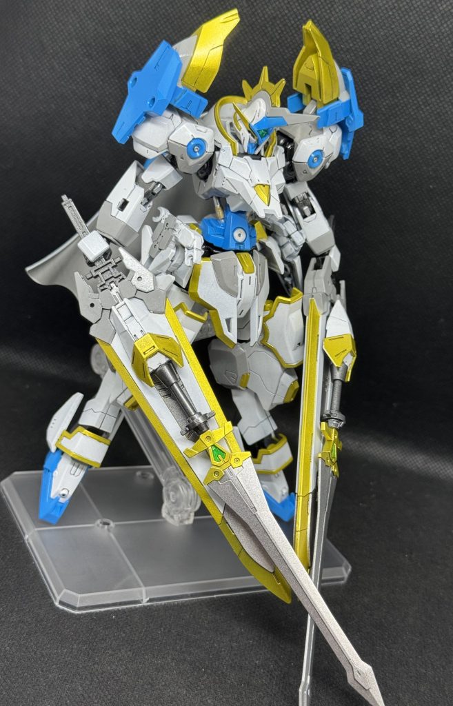 さらに装甲、ジークソードとバスターソードを合体ファイナルバスターソード