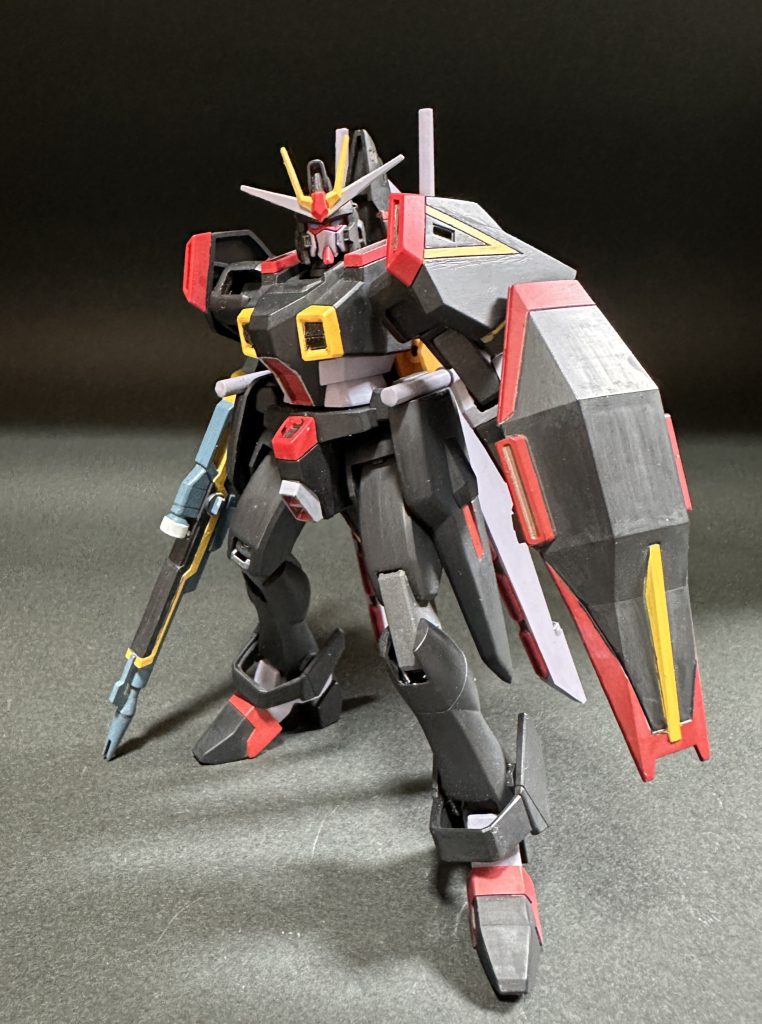 ブリッツの黒と違う感じにしようと思ったのですがイエローも入ると相性が難しいですね。