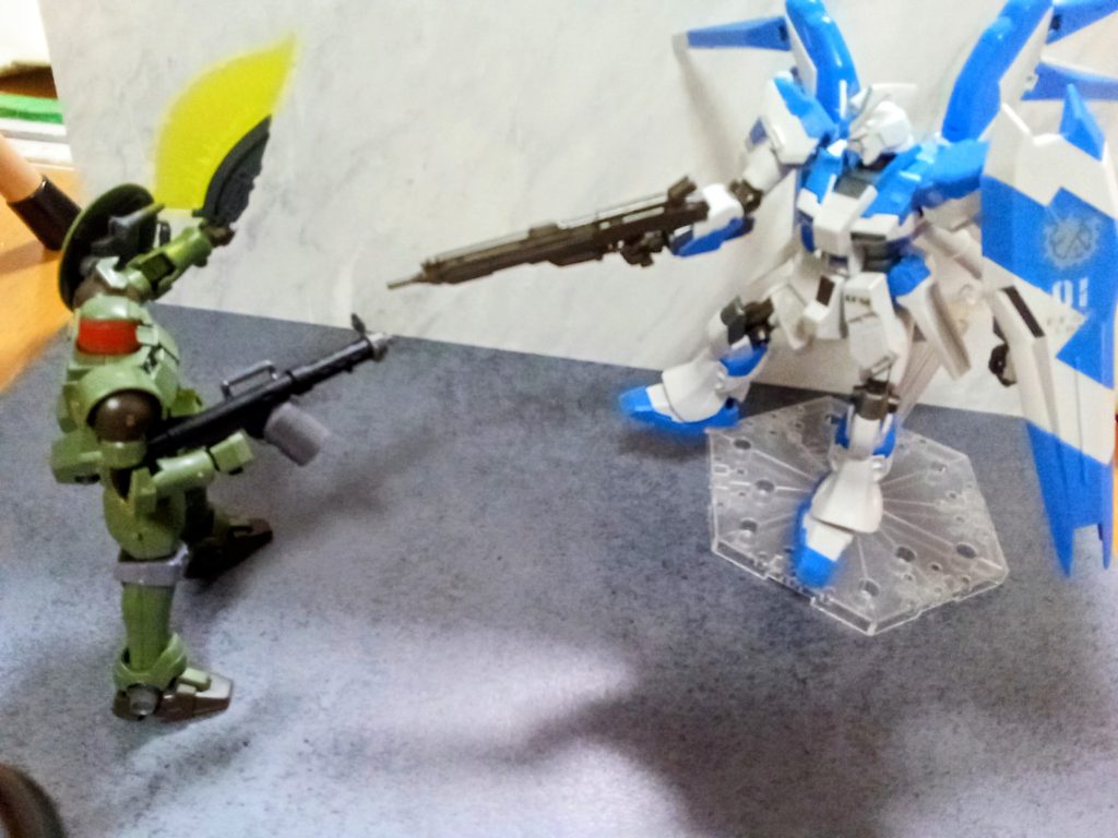 Hi-νガンダム–4枚目/制作者：aaasitisan