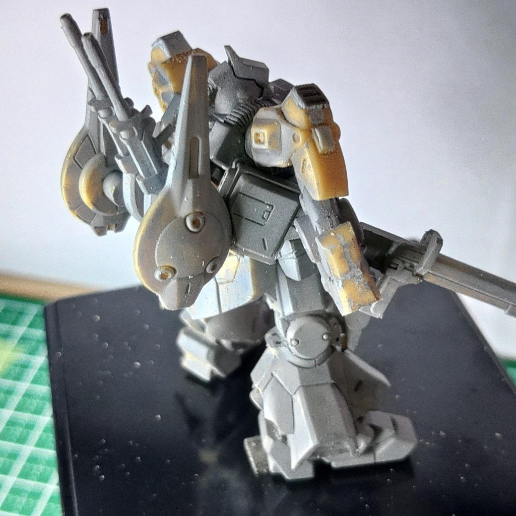 グレーマジックですかねぇ😟この時点では、イイ雰囲気だと感じてました。😌この後にホワイトピンクとピンクと塗ってみたのですが・・・イメージと違った発色となったので,マジックリン風呂に入る結果となりました。😭