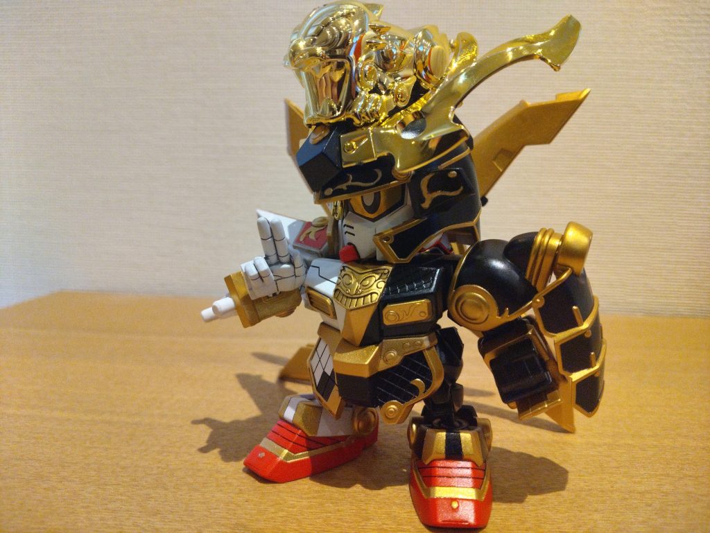 脚の筋彫りも一からだったので一苦労でした。ゼロベースは初でしたが及第点です。(自己満 )合わせ目は今回うまくいきました〜。しかし隠密忍者農丸はイケメン過ぎて驚きです。次は仁宇の子供にしようかな。斎胡は…一番大変なので武化舞可編のトリですかね(zaku-kao9)