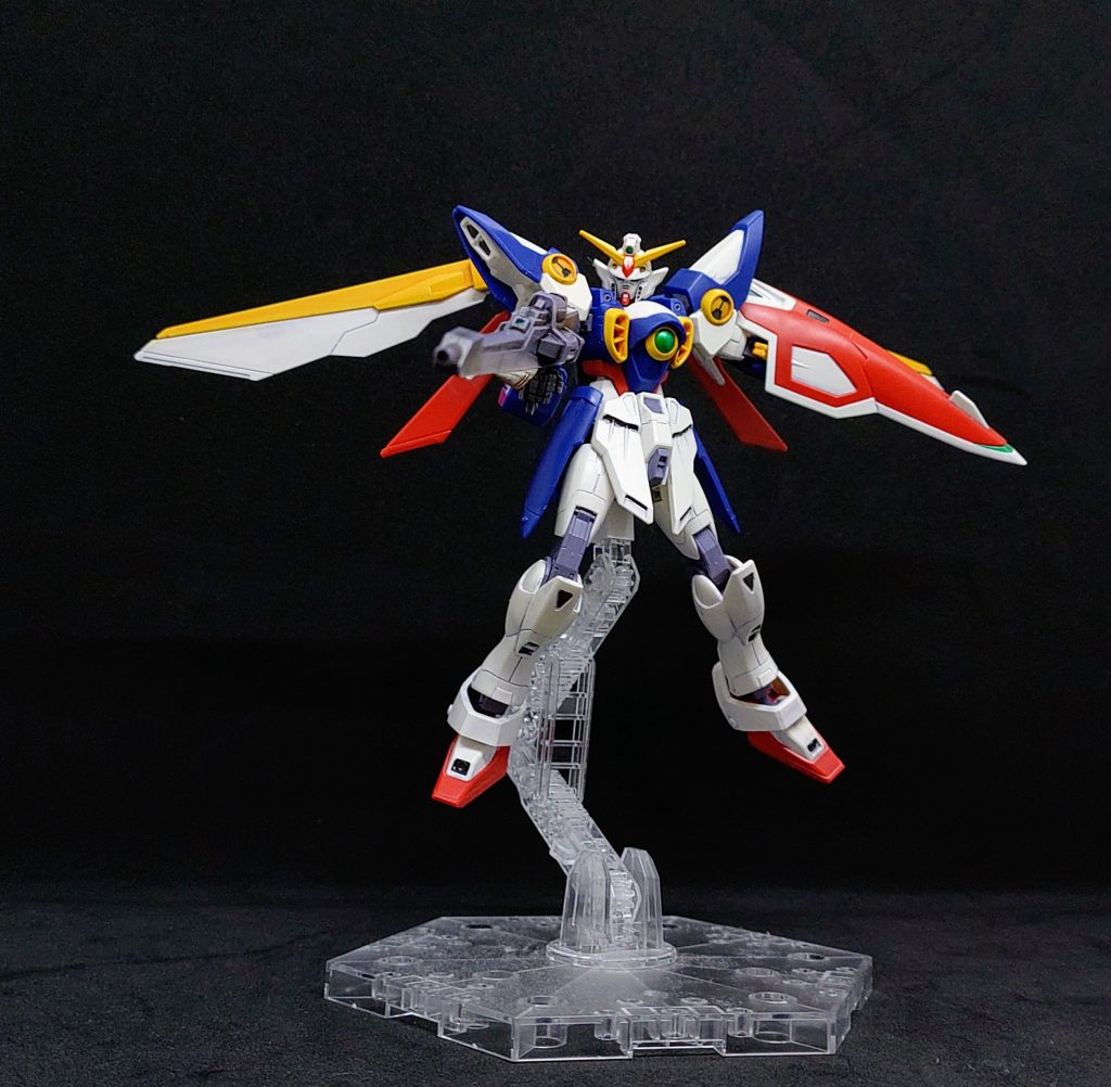 バスターライフルを構えて1枚