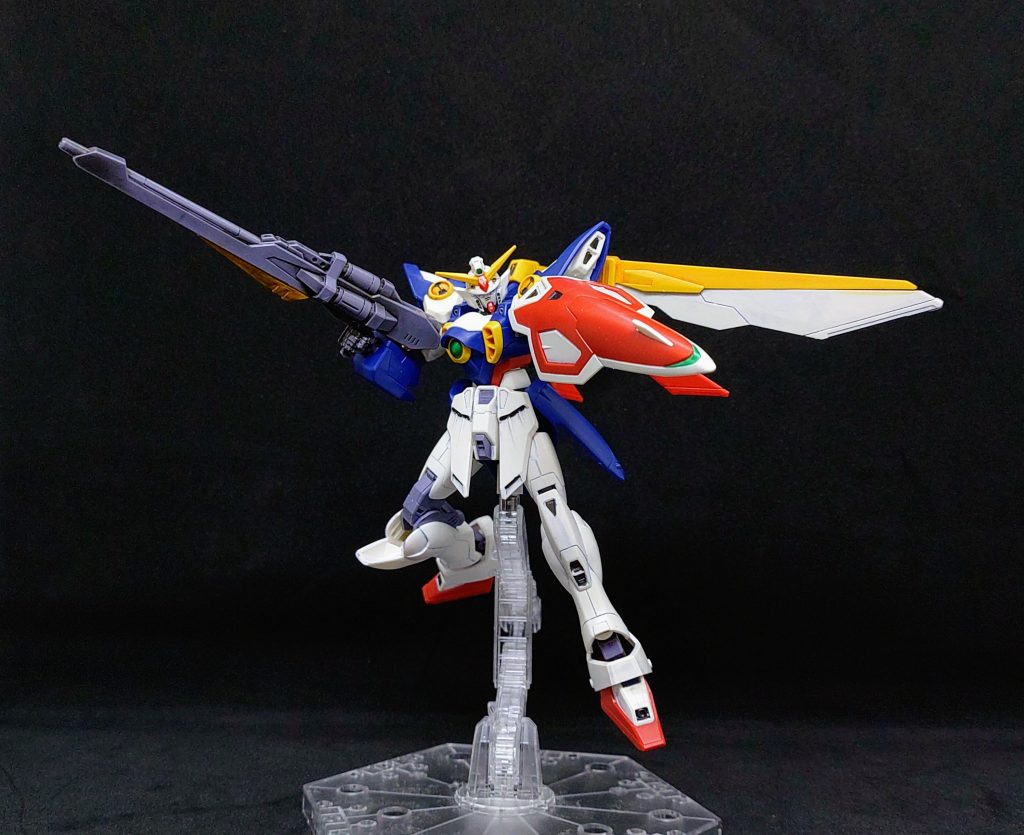 シールドを構えて1枚拡張パーツセットが販売されるならサーベル欲しいところですね。