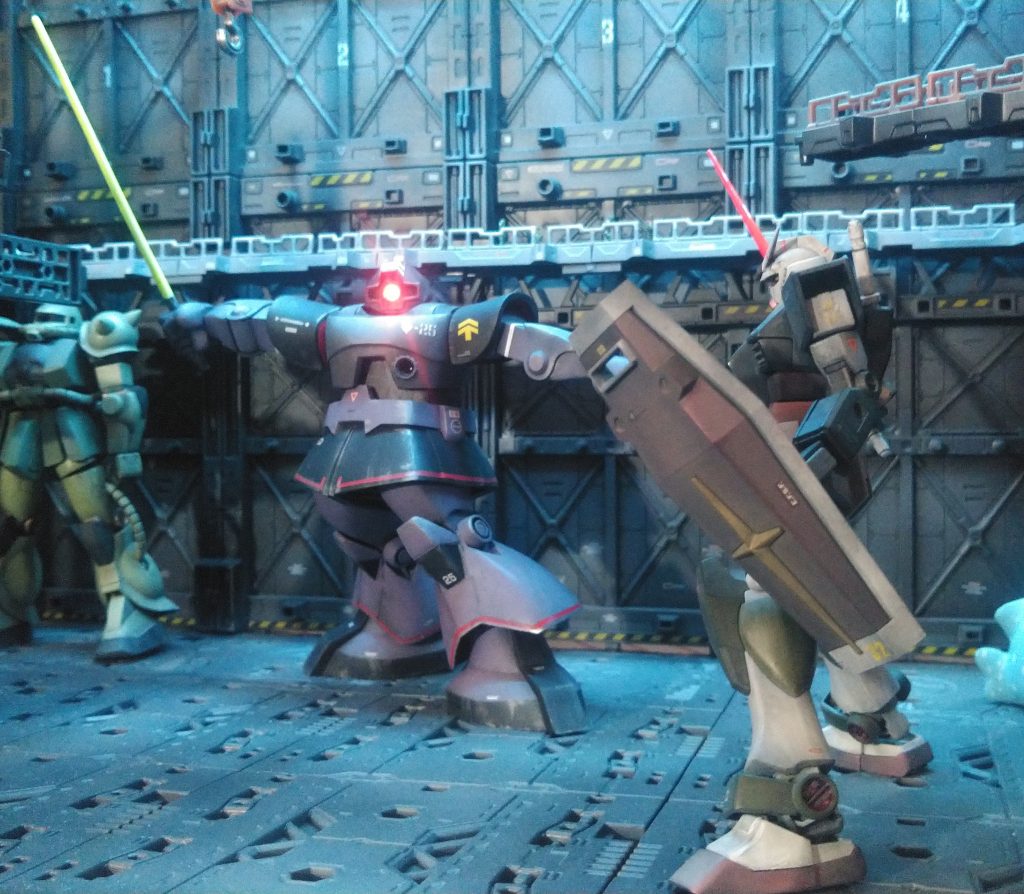 哀戦士風　ガンダム–6枚目/制作者：ミドボン