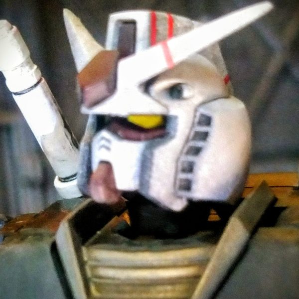 哀戦士風　ガンダム