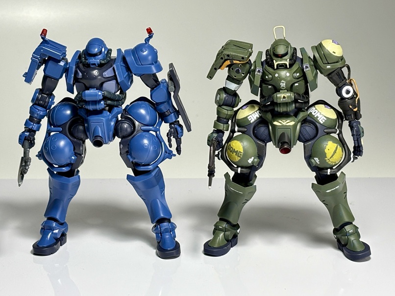 ベースは軍警ザク。