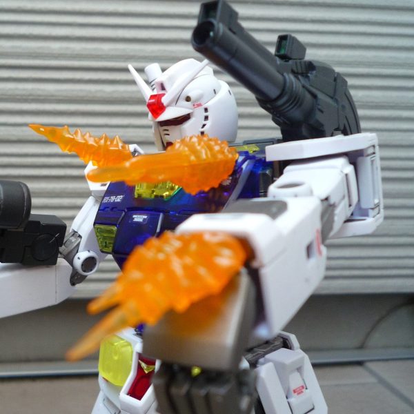 [MG]RX78-02 GUNDAM THE ORIGIN(ソリッドクリア_スタンダード)