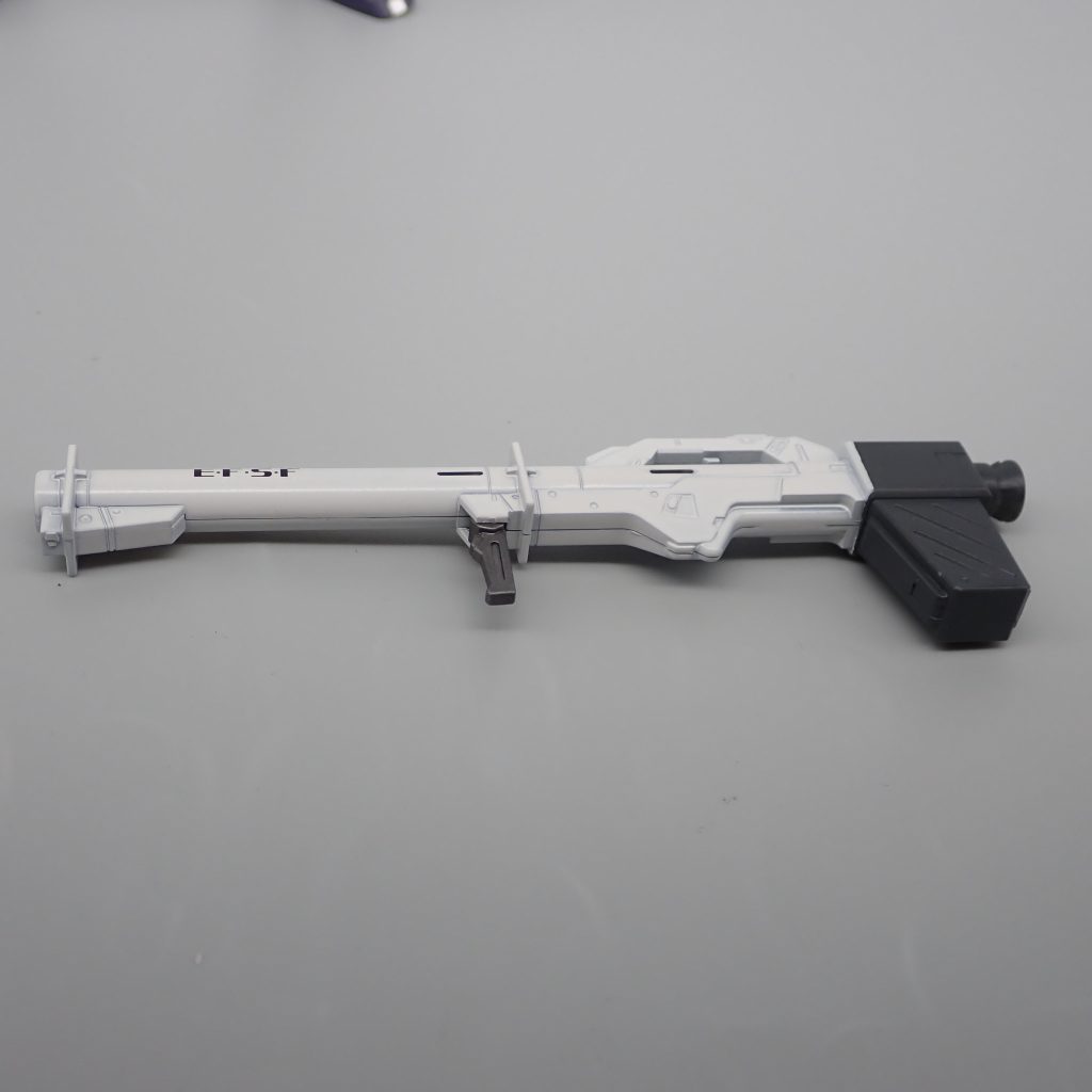 ハイニューガンダム–3枚目/制作者：アンジェロのプラモデル工房