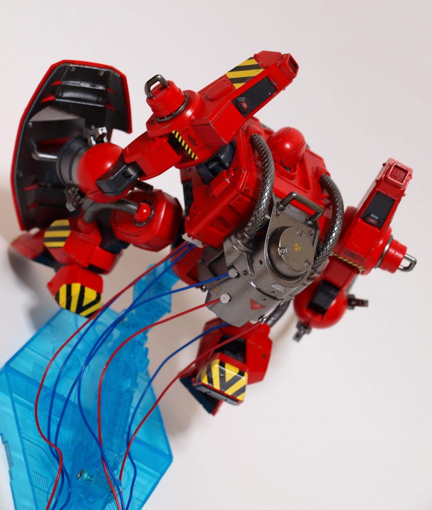 ランバラルとマッシュが模擬格闘した時、データ収集用のコードが接続されていたのを再現入手できたら今度は量産カラーで塗装してみたい