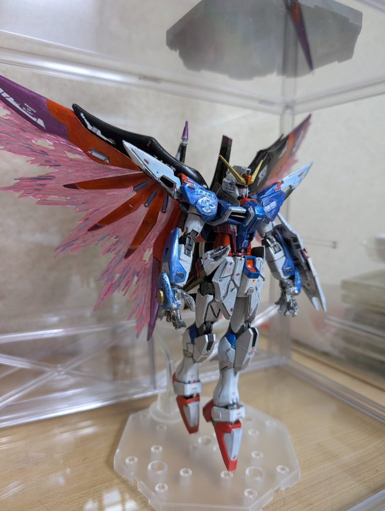 デスティニーガンダム