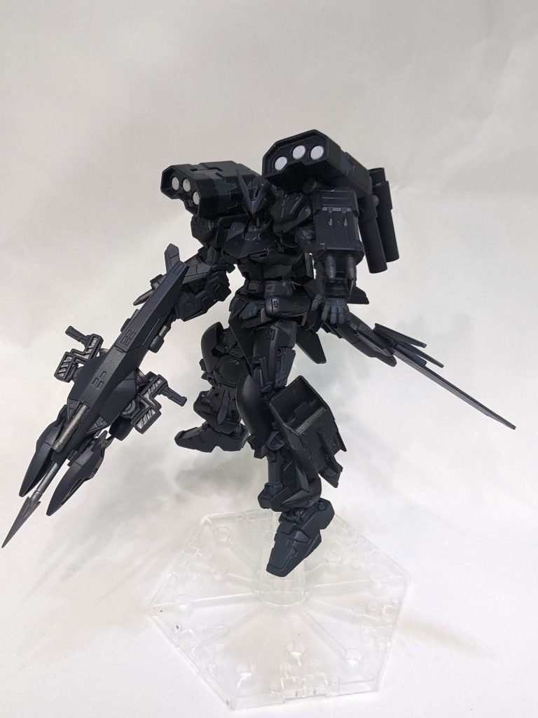 機体の特性上、これらのメリットデメリットも含めてスペック、配備数、パイロットがだれかなどの情報はオーブでも上層部にしか知る者はおらず。機密として秘匿している。